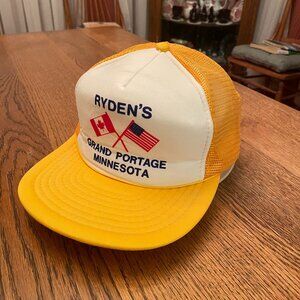 Vintage Ryden's Grand Portage Minnesota Yellow/White Snapback Trucker Hat Cap